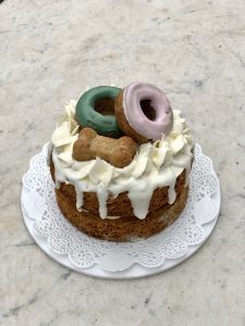 Torta de Manzana y Zanahoria con donuts