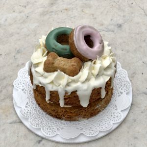 Torta de Manzana y Zanahoria con donuts